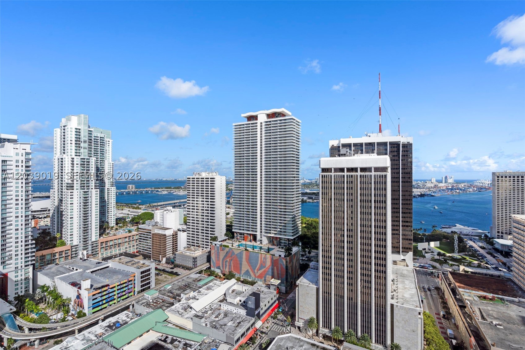 151 SE 1st St #3102, Miami FL 33131