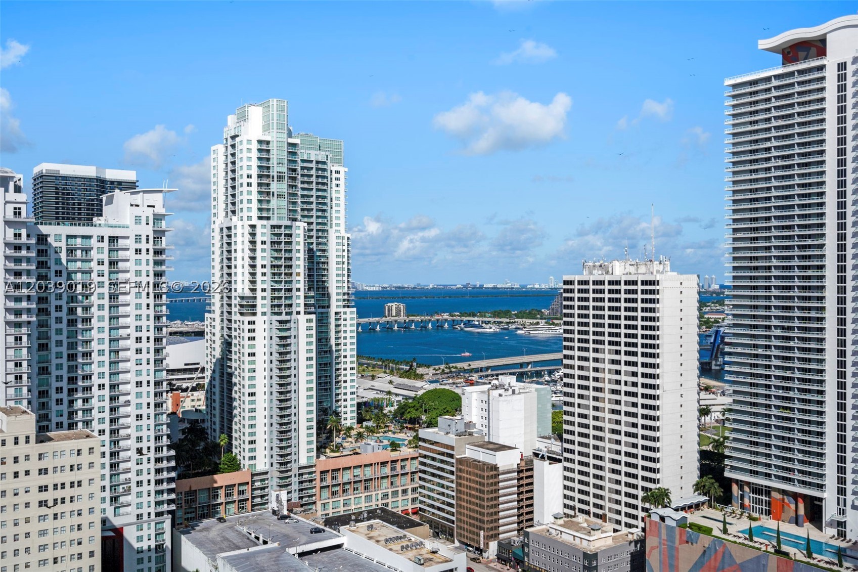 151 SE 1st St #3102, Miami FL 33131