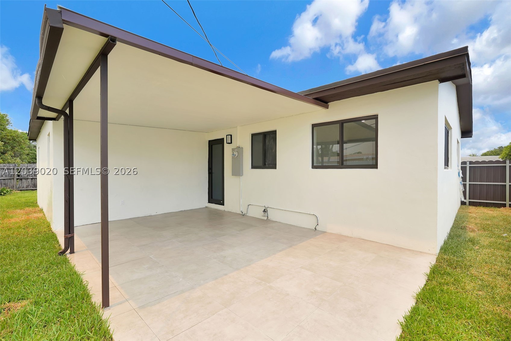 18510 NW 42nd Pl, Miami Gardens FL 33055