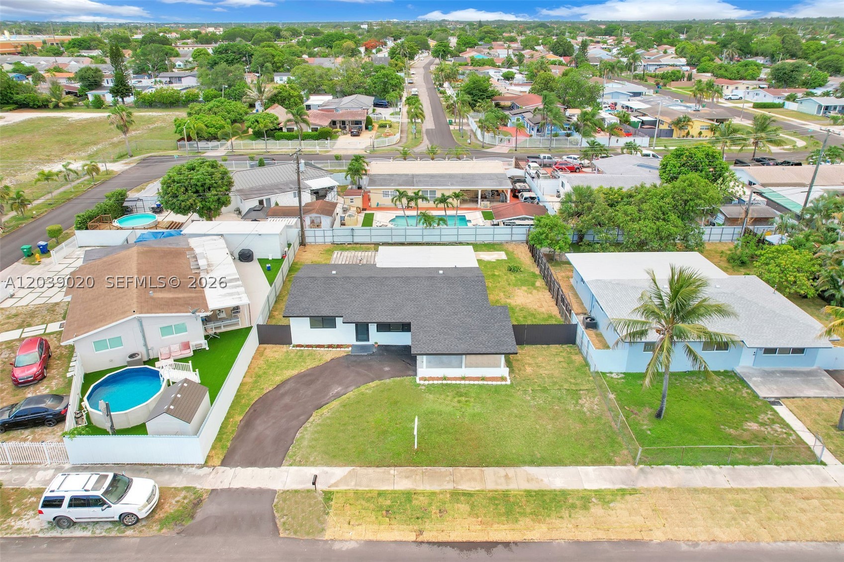 18510 NW 42nd Pl, Miami Gardens FL 33055
