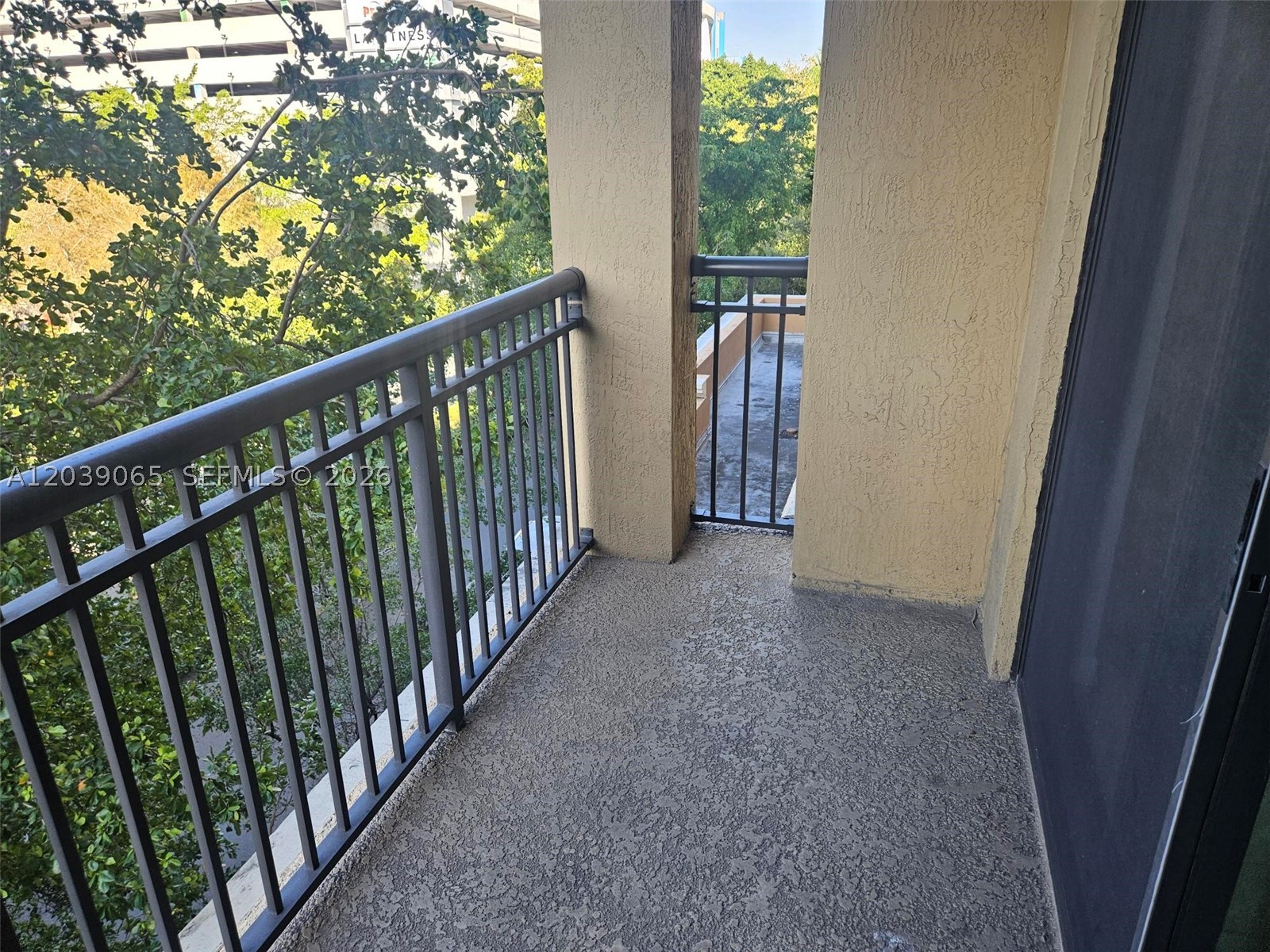 3530 SW 22nd St #505, Miami FL 33145