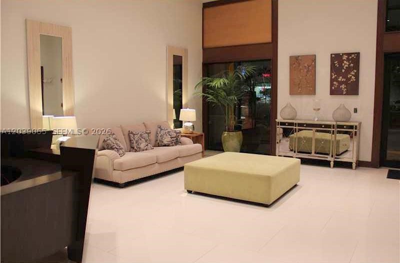 3530 SW 22nd St #505, Miami FL 33145