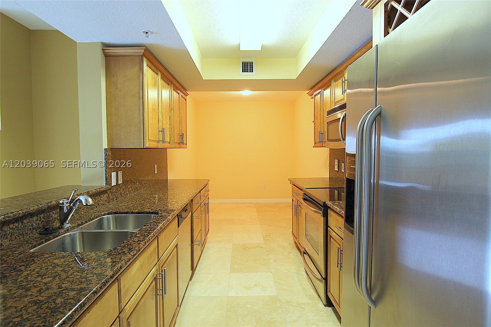 3530 SW 22nd St #505, Miami FL 33145