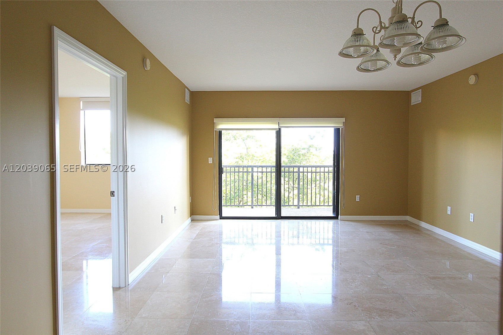 3530 SW 22nd St #505, Miami FL 33145