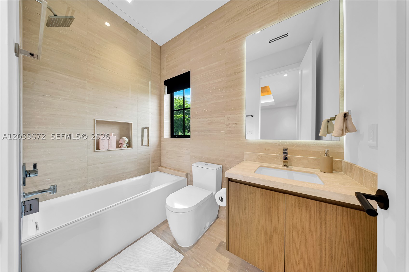 5111 Alhambra Cir, Coral Gables FL 33146