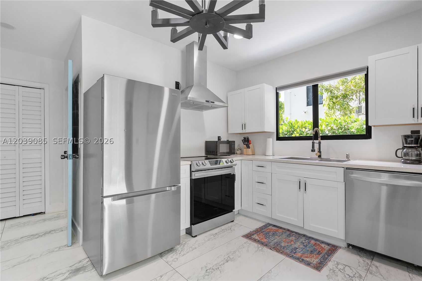 8280 NE 1st Pl, Miami FL 33138