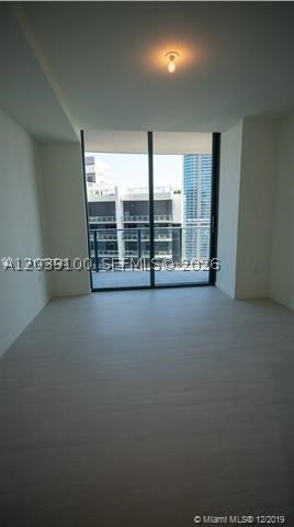 1000 Brickell Plz #4905, Miami FL 33131