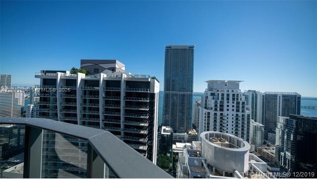 1000 Brickell Plz #4905, Miami FL 33131