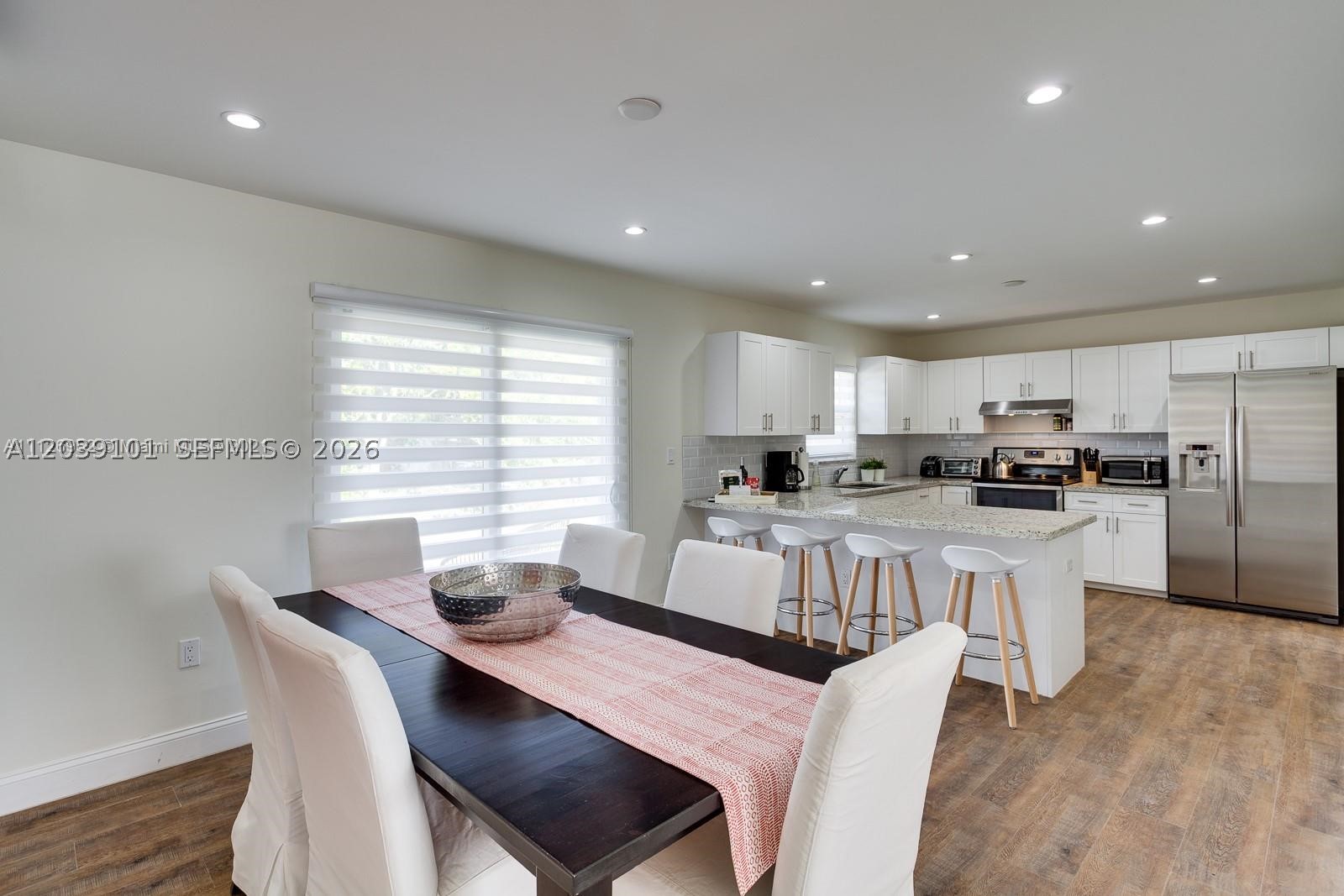 6260 SW 58th Pl, South Miami FL 33143