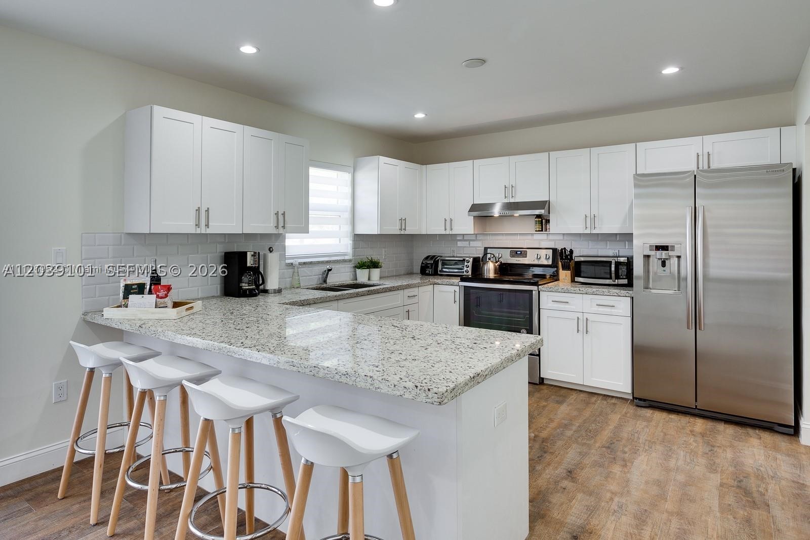 6260 SW 58th Pl, South Miami FL 33143