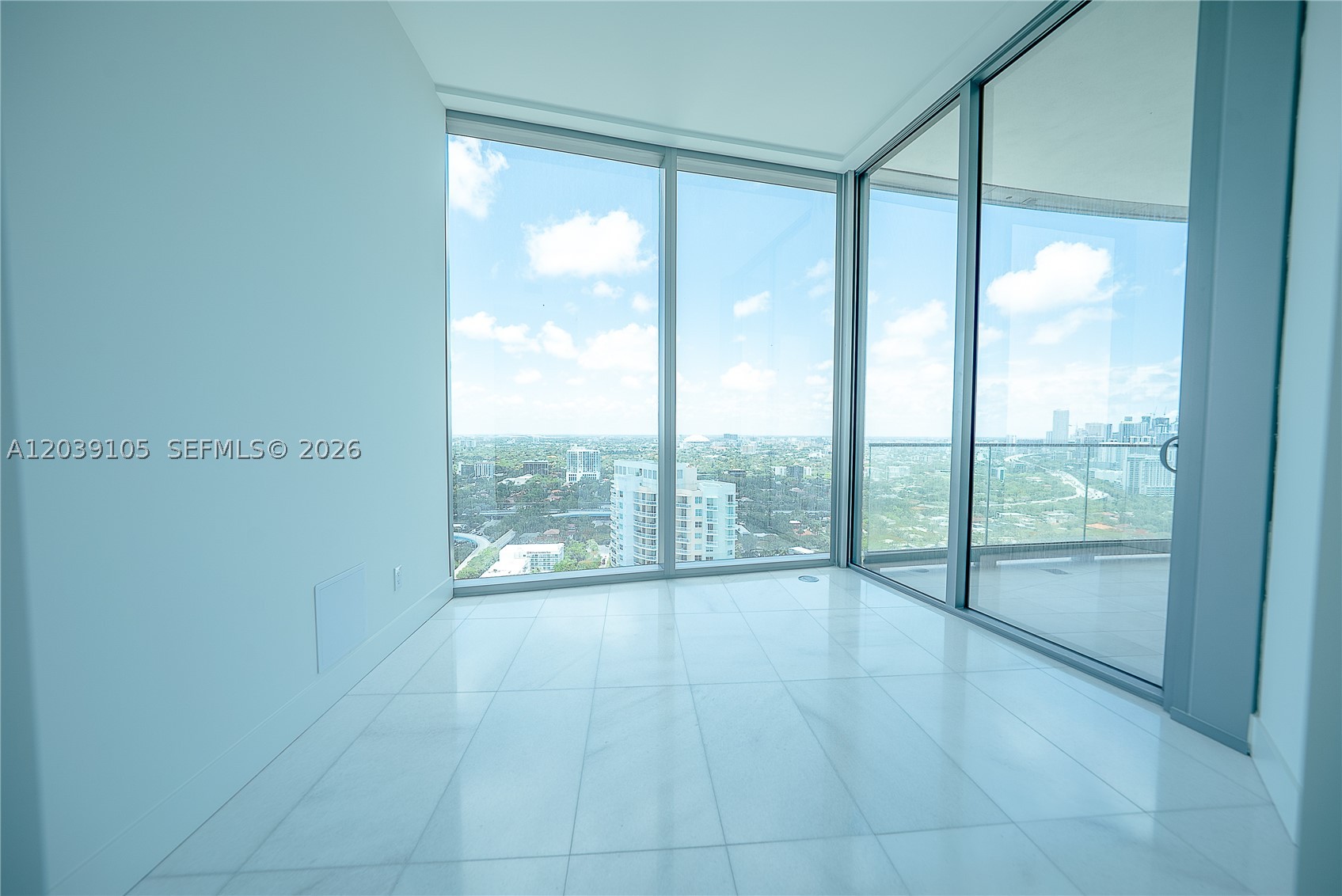 Miami FL 33129 - A12039105