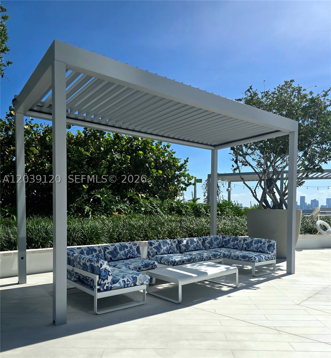 500 Alton Rd #904, Miami Beach FL 33139