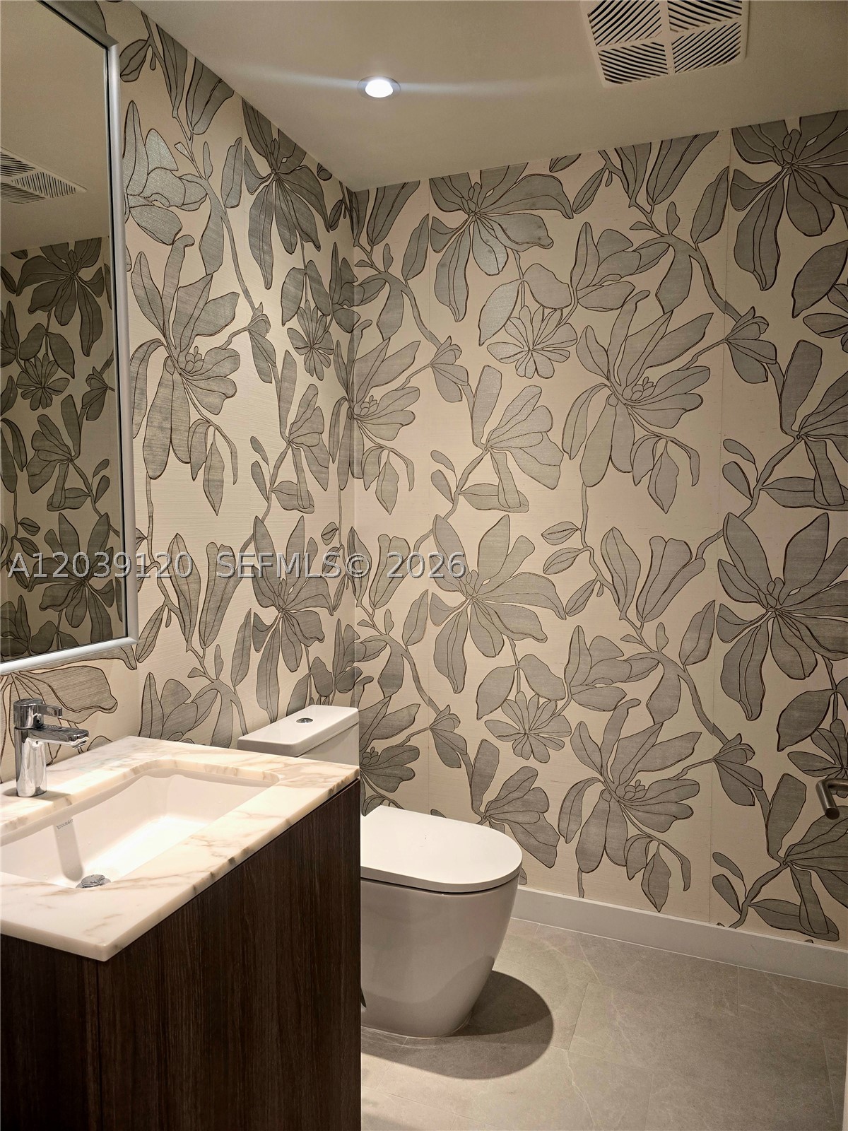 500 Alton Rd #904, Miami Beach FL 33139
