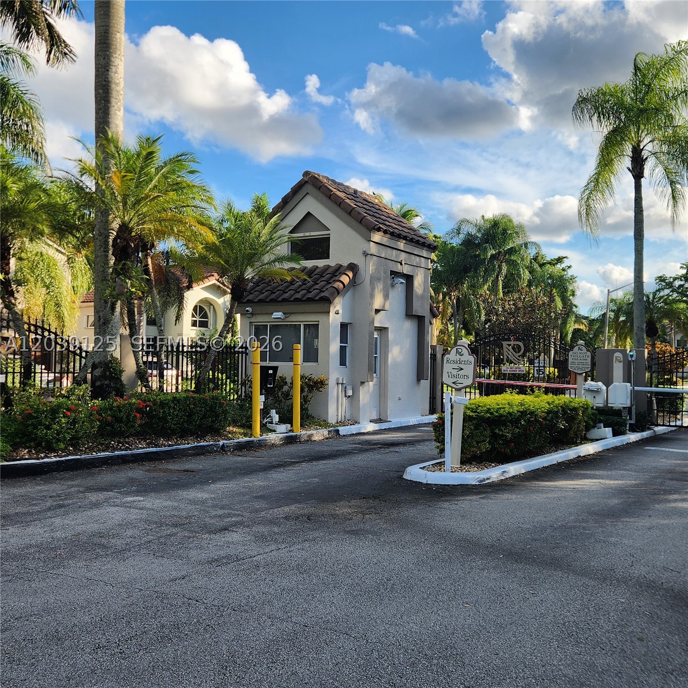 11281 Reveille Rd #11281, Cooper City FL 33026