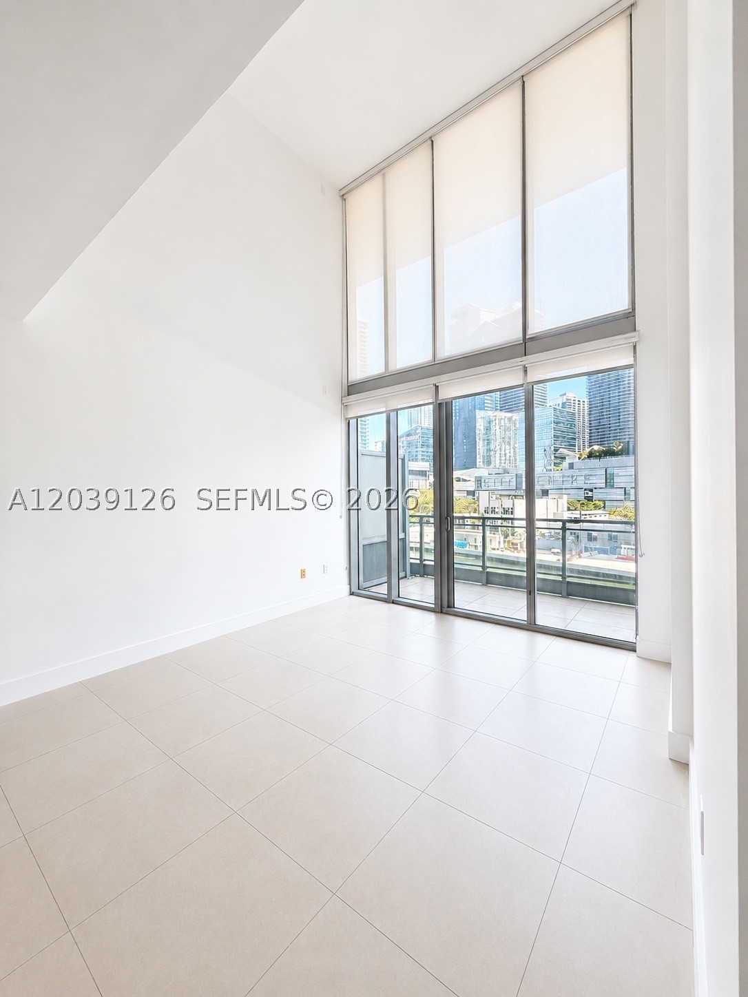 92 SW 3rd St #503, Miami FL 33130