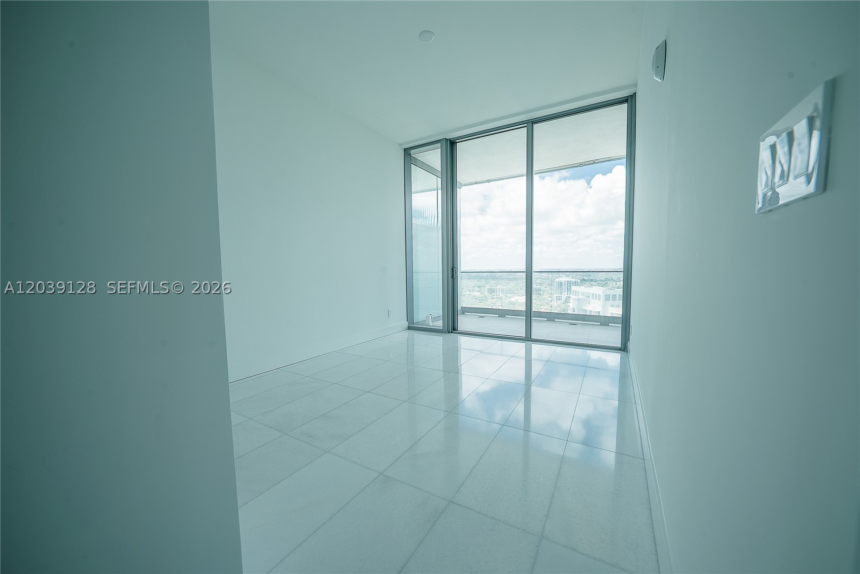 Miami FL 33129 - A12039128