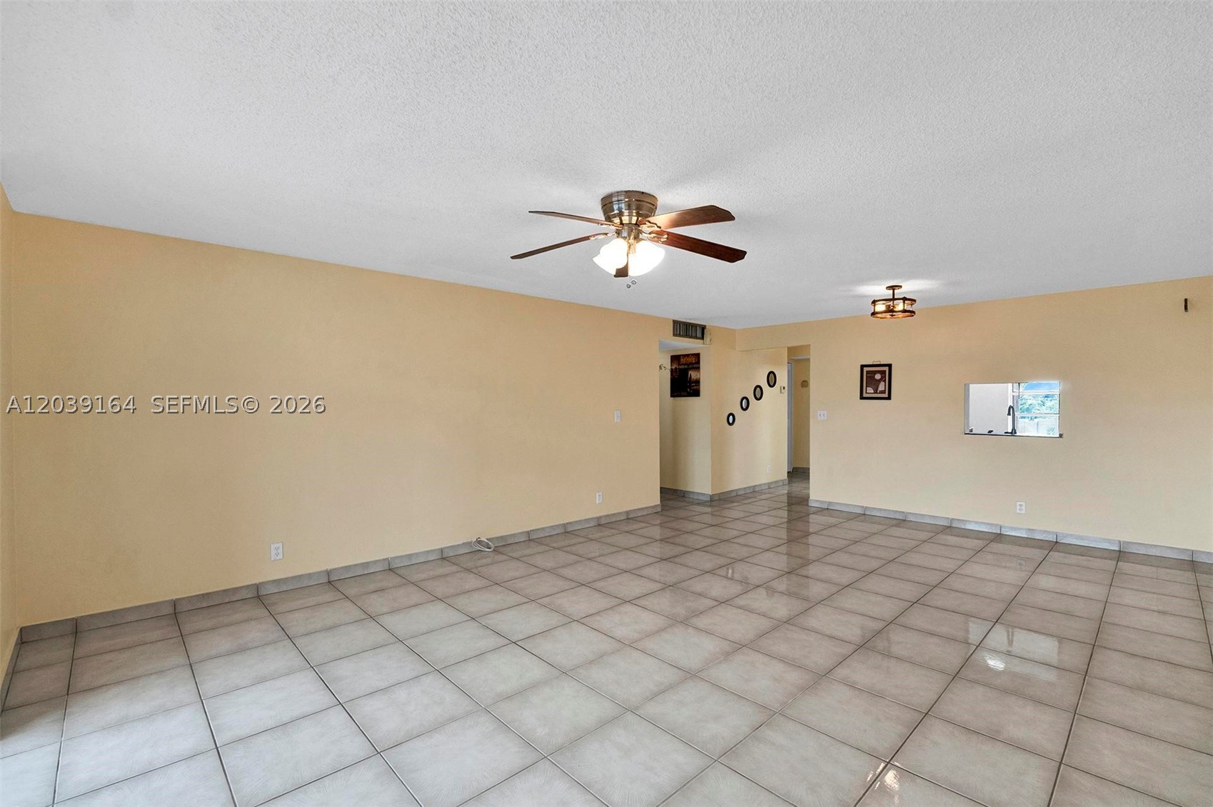 431 SE 3rd St #402, Dania Beach FL 33004