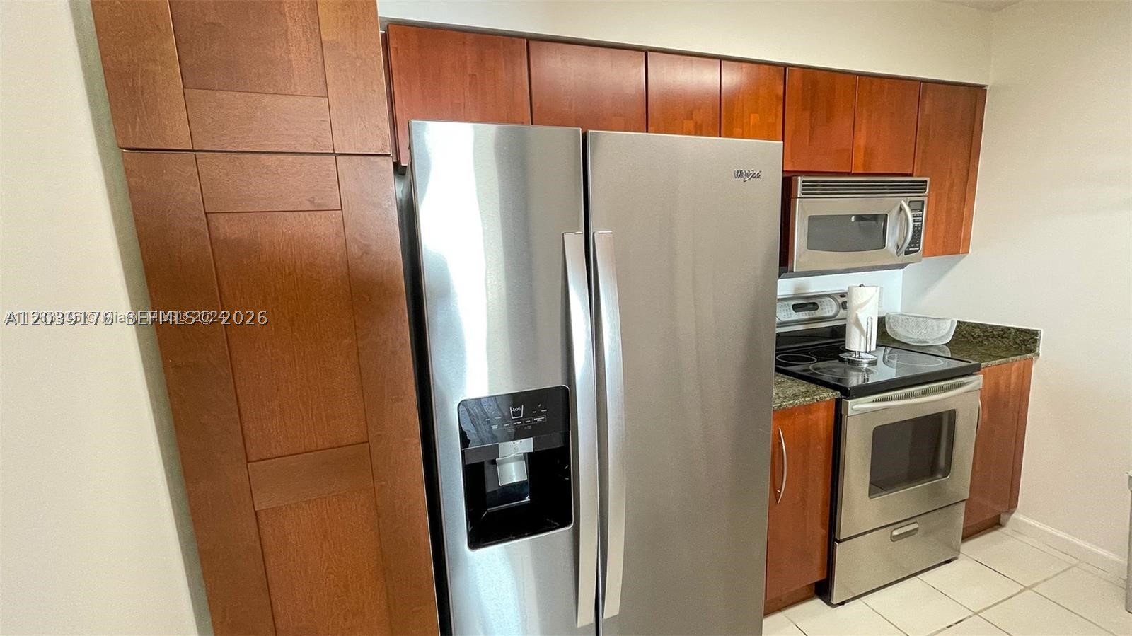 1200 Brickell Bay Dr #1702, Miami FL 33131
