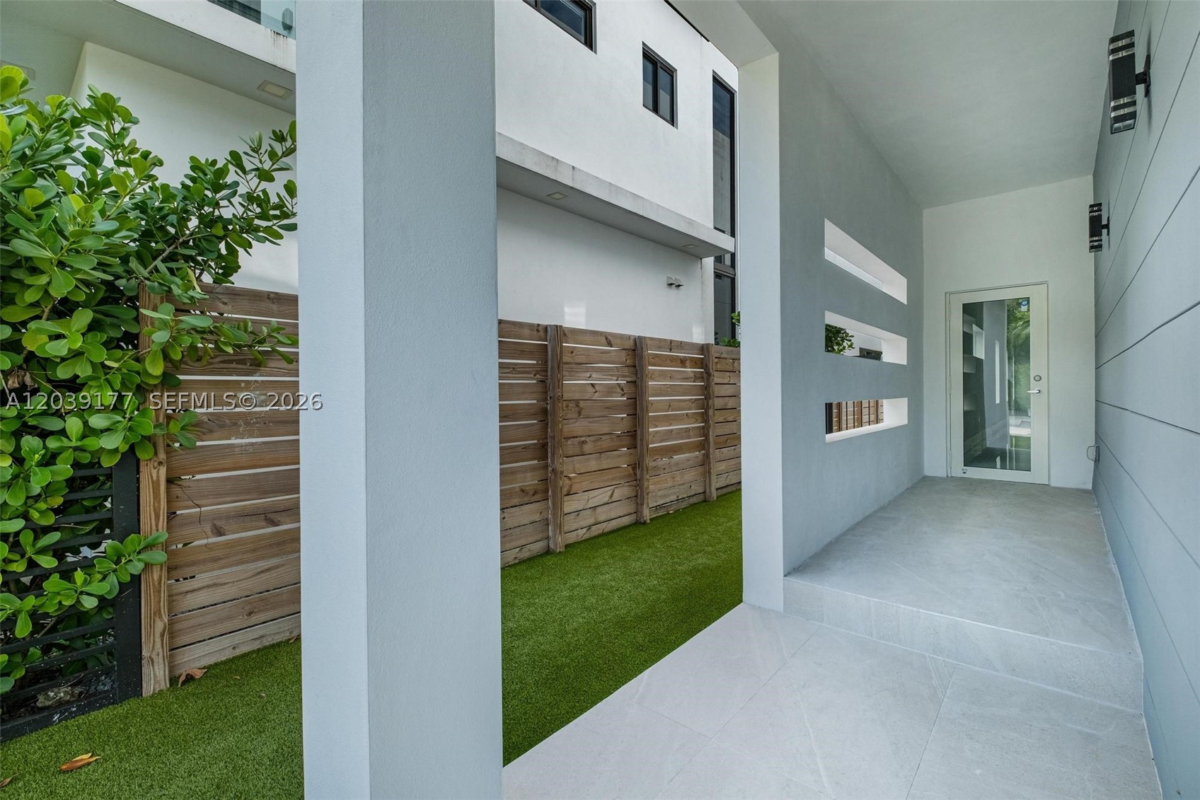 3142 Carter St #3142, Miami FL 33133