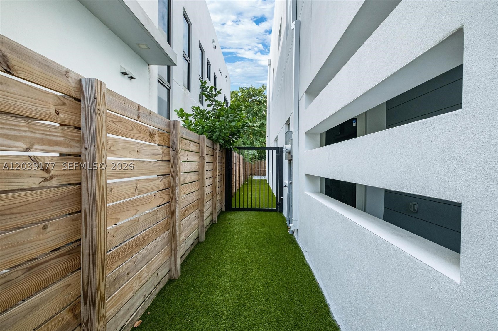3142 Carter St #3142, Miami FL 33133