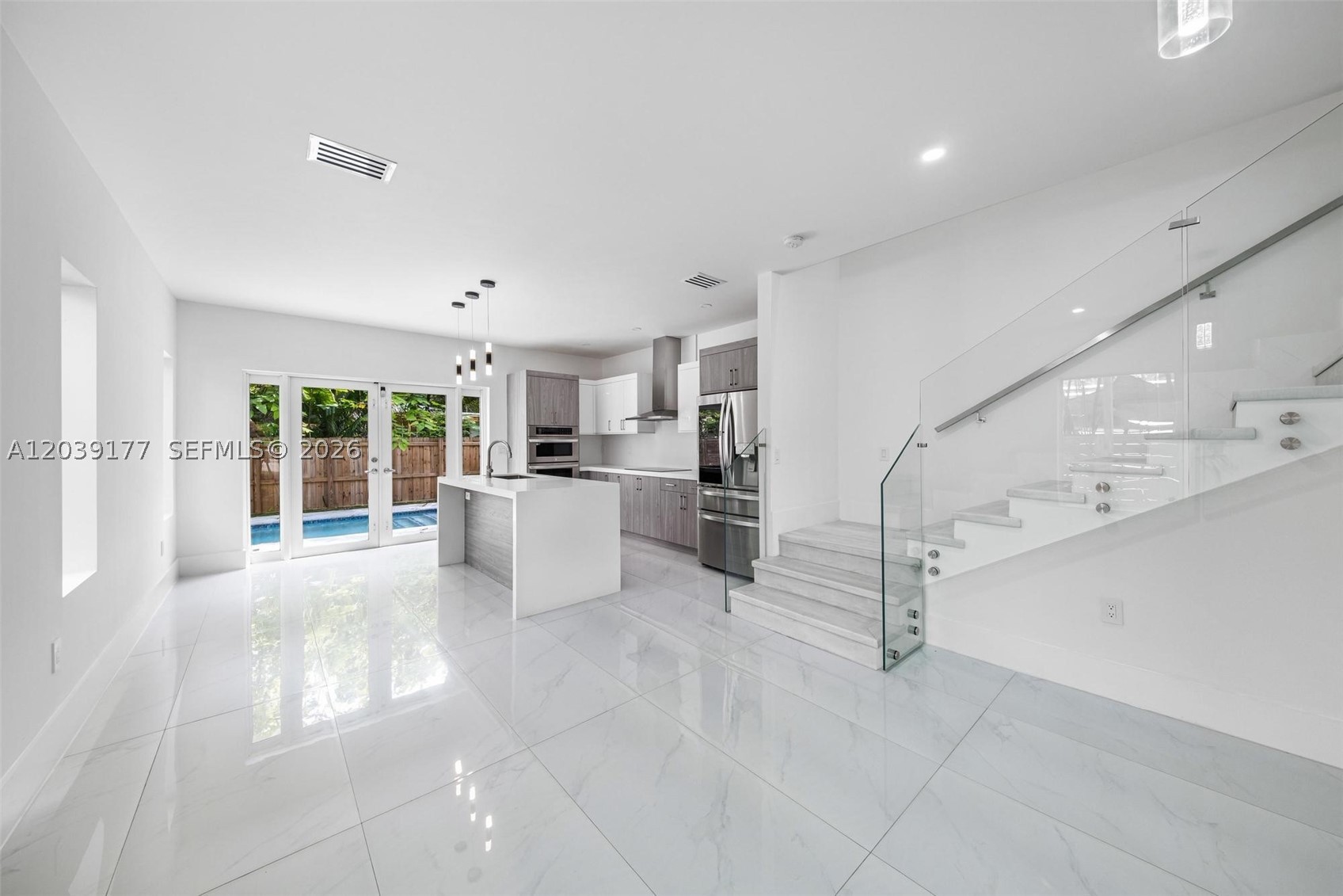 3142 Carter St #3142, Miami FL 33133
