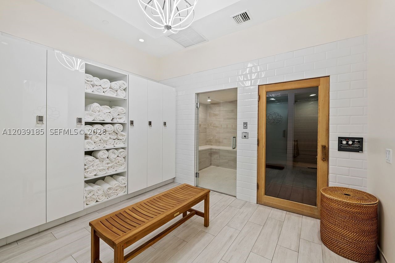 2110 N Ocean Blvd #21B, Fort Lauderdale FL 33305