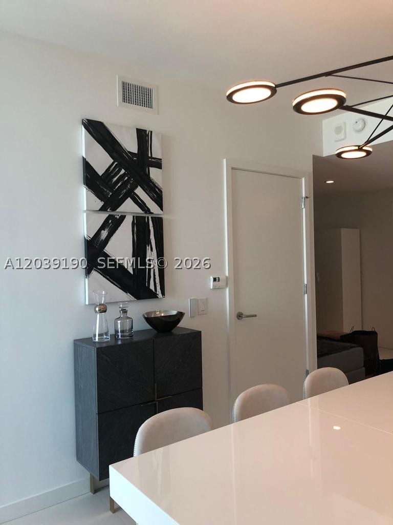 501 NE 31st St #2003, Miami FL 33137