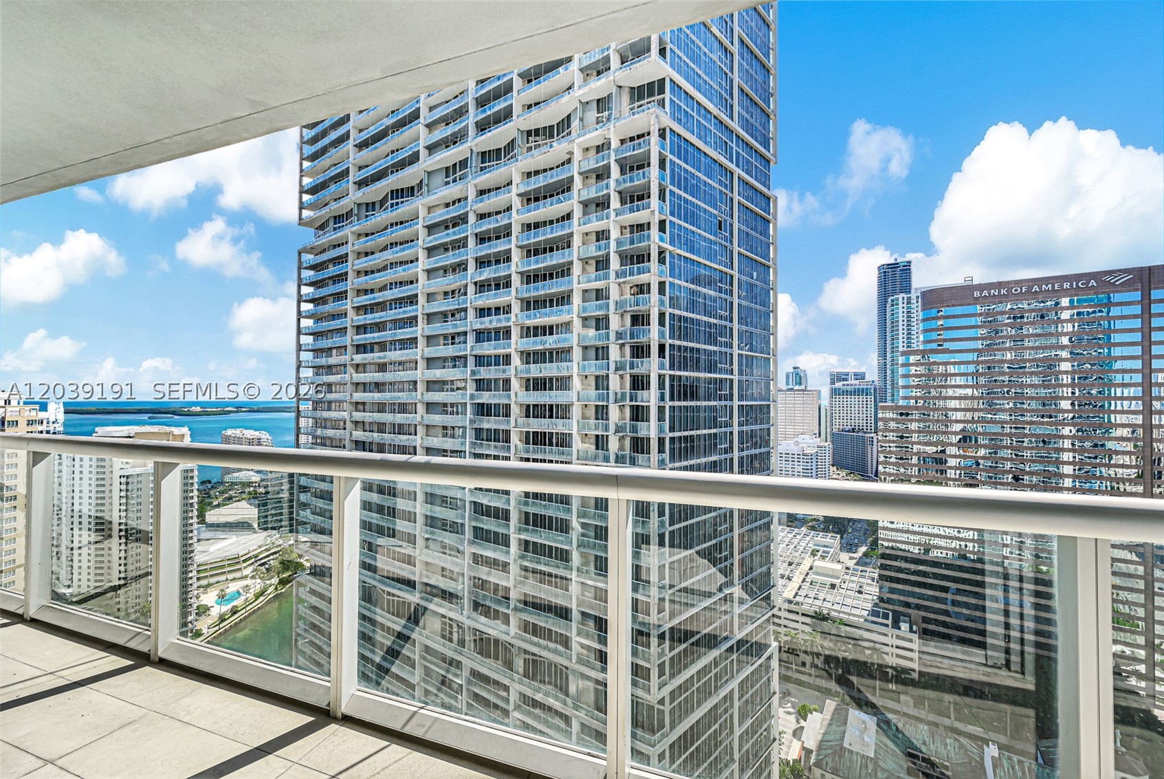 475 Brickell Ave #3113, Miami FL 33131