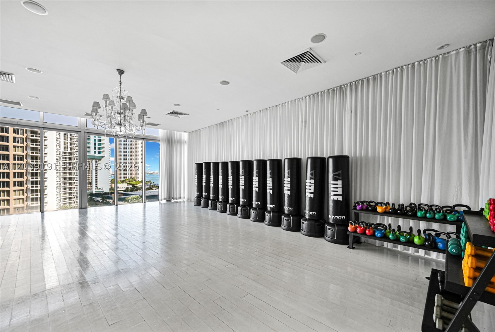 475 Brickell Ave #3113, Miami FL 33131