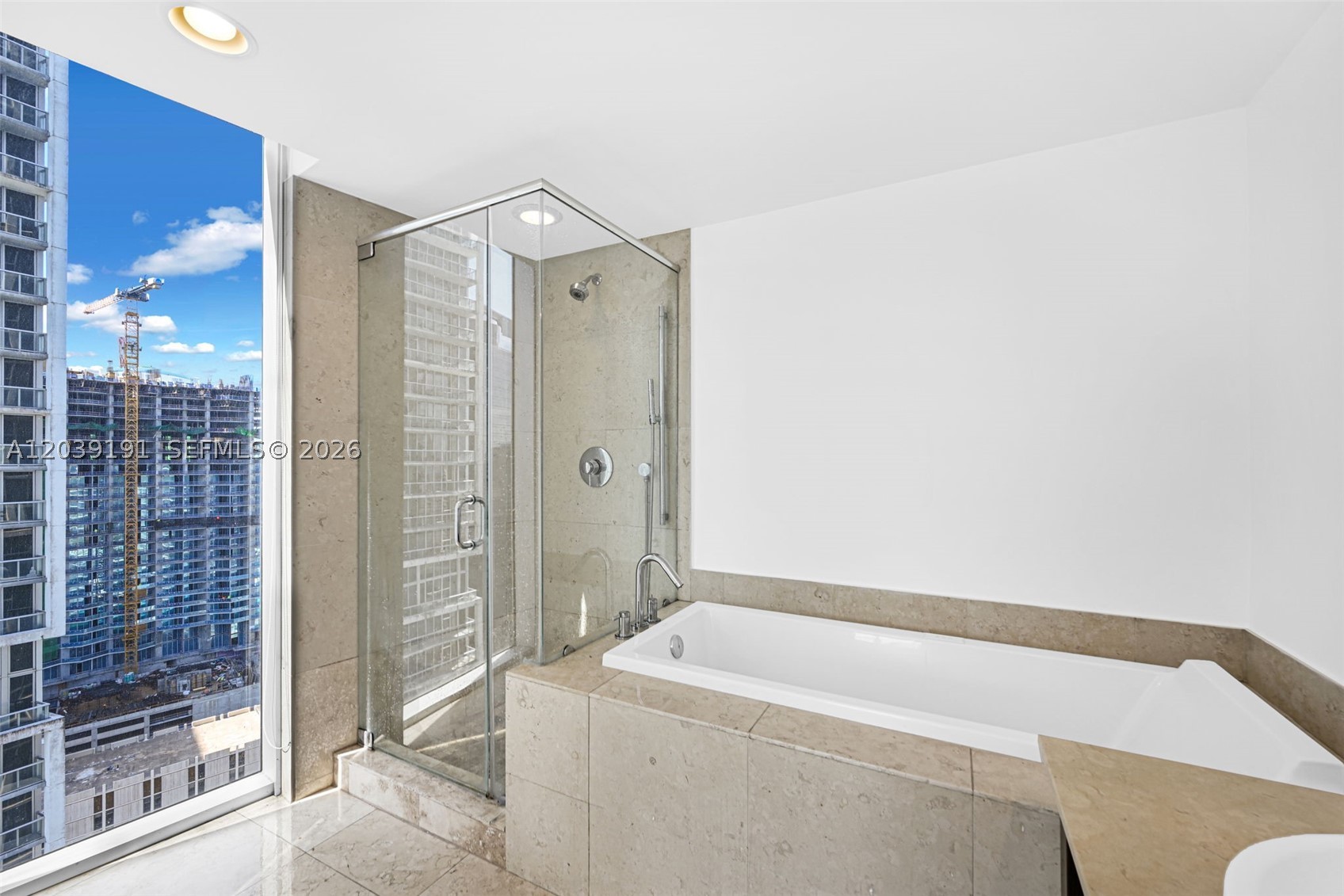 475 Brickell Ave #3113, Miami FL 33131