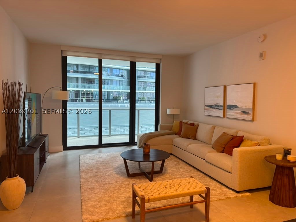 1010 Brickell Ave #1807, Miami FL 33131