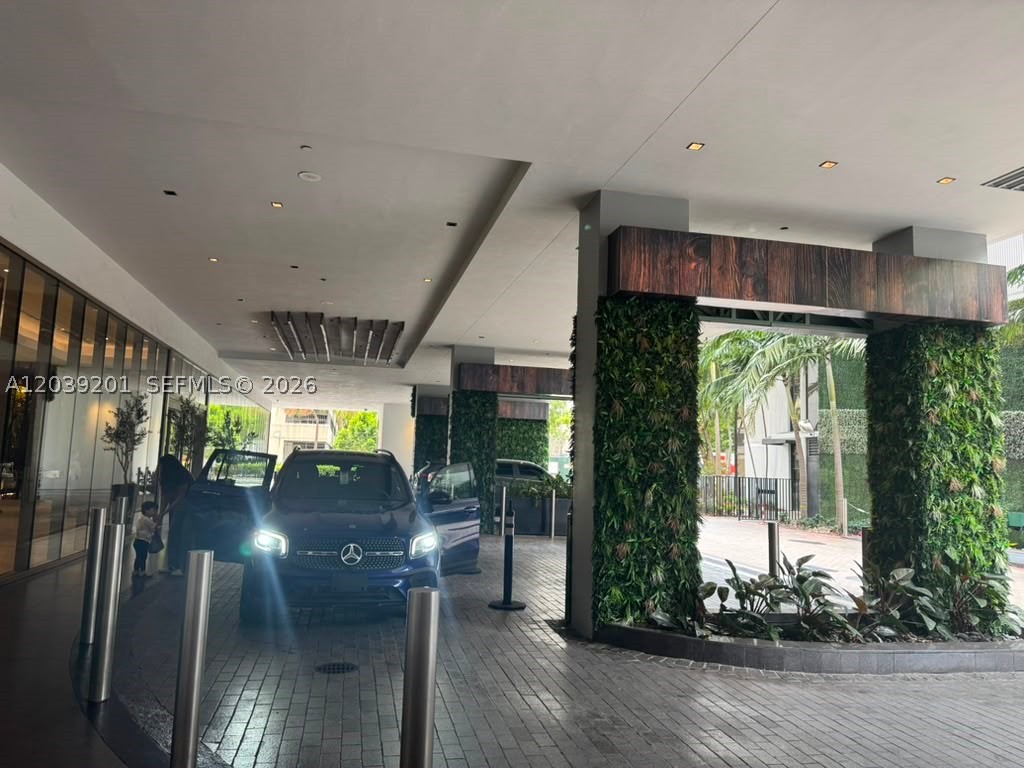 1010 Brickell Ave #1807, Miami FL 33131