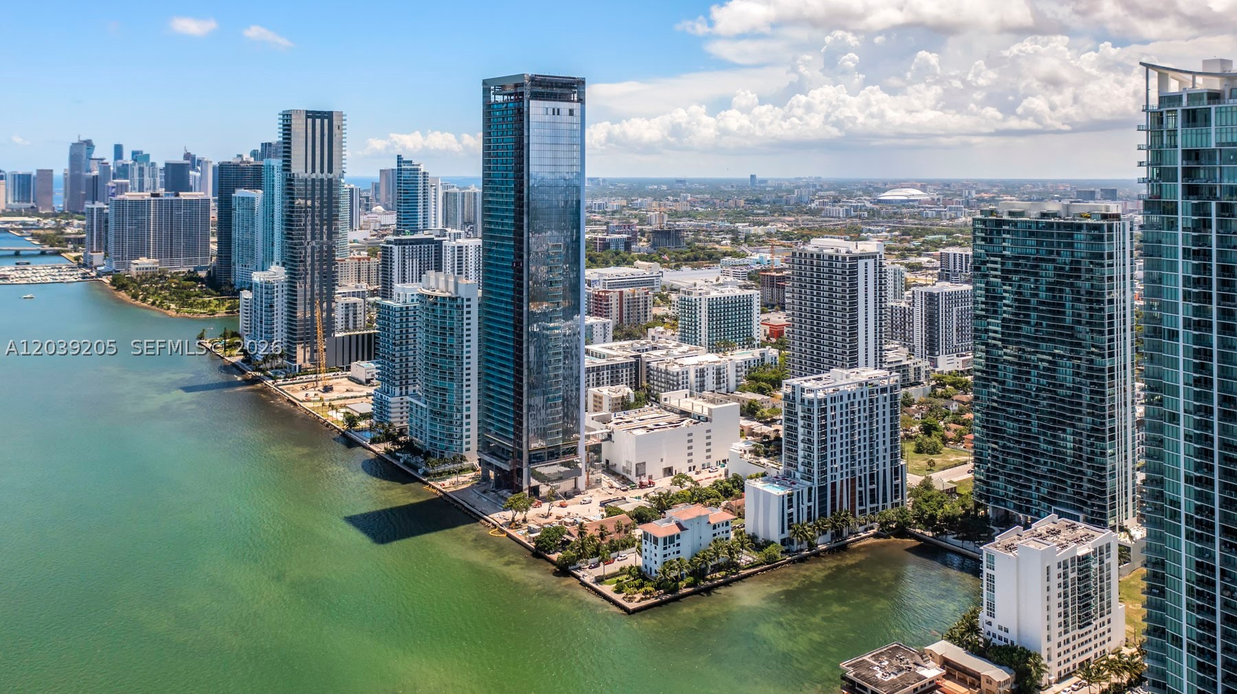 460 NE 28th St #805, Miami FL 33137