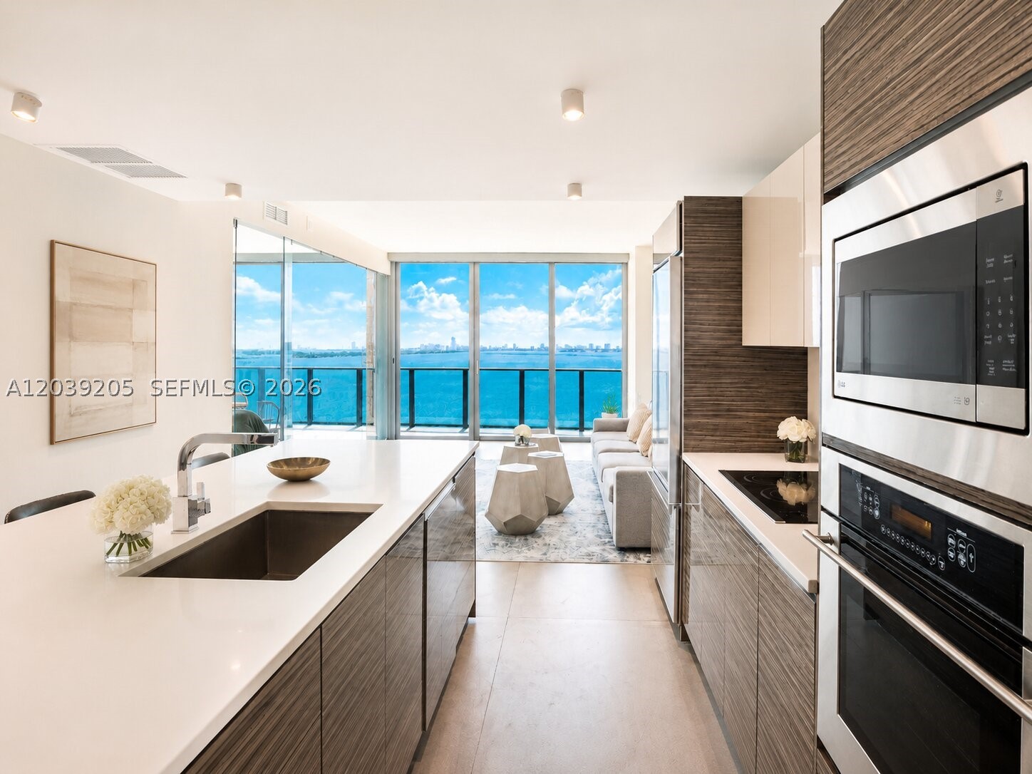 460 NE 28th St #805, Miami FL 33137