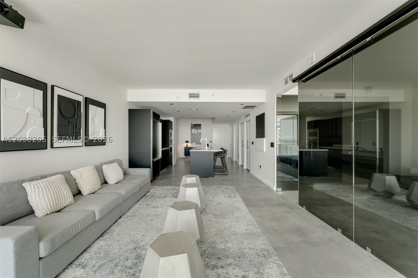 460 NE 28th St #805, Miami FL 33137