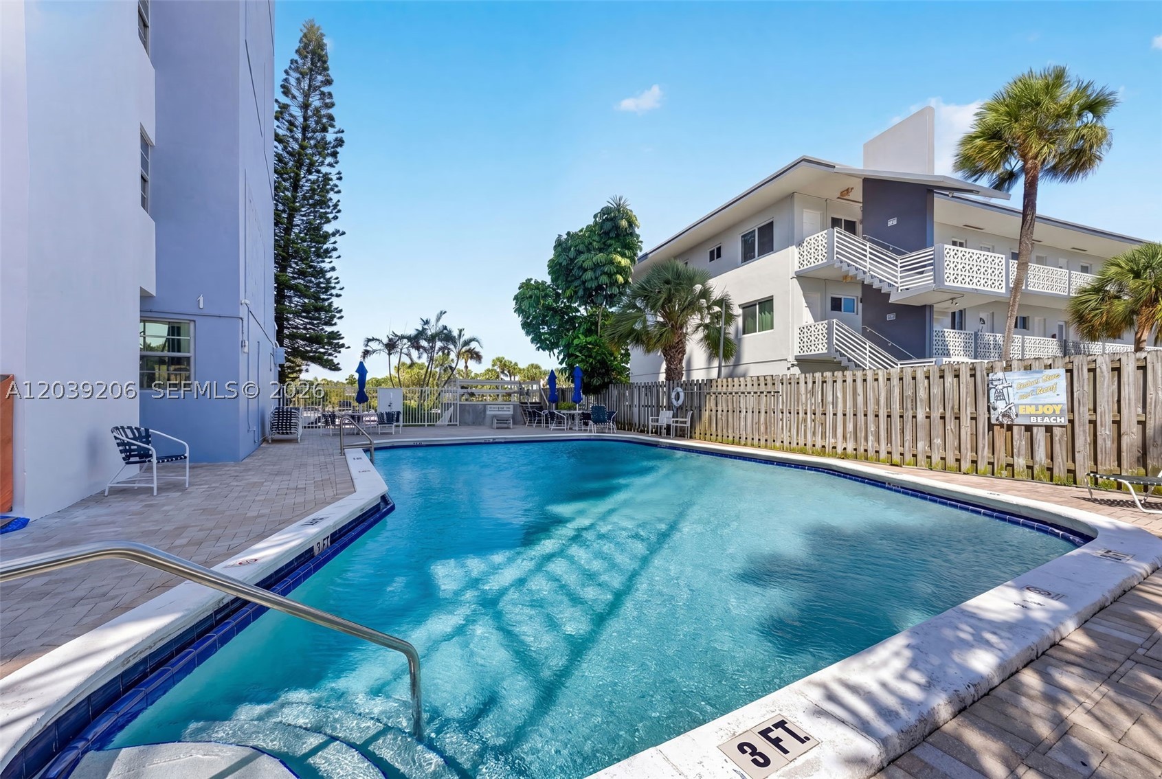13155 Ixora Ct #512, North Miami FL 33181