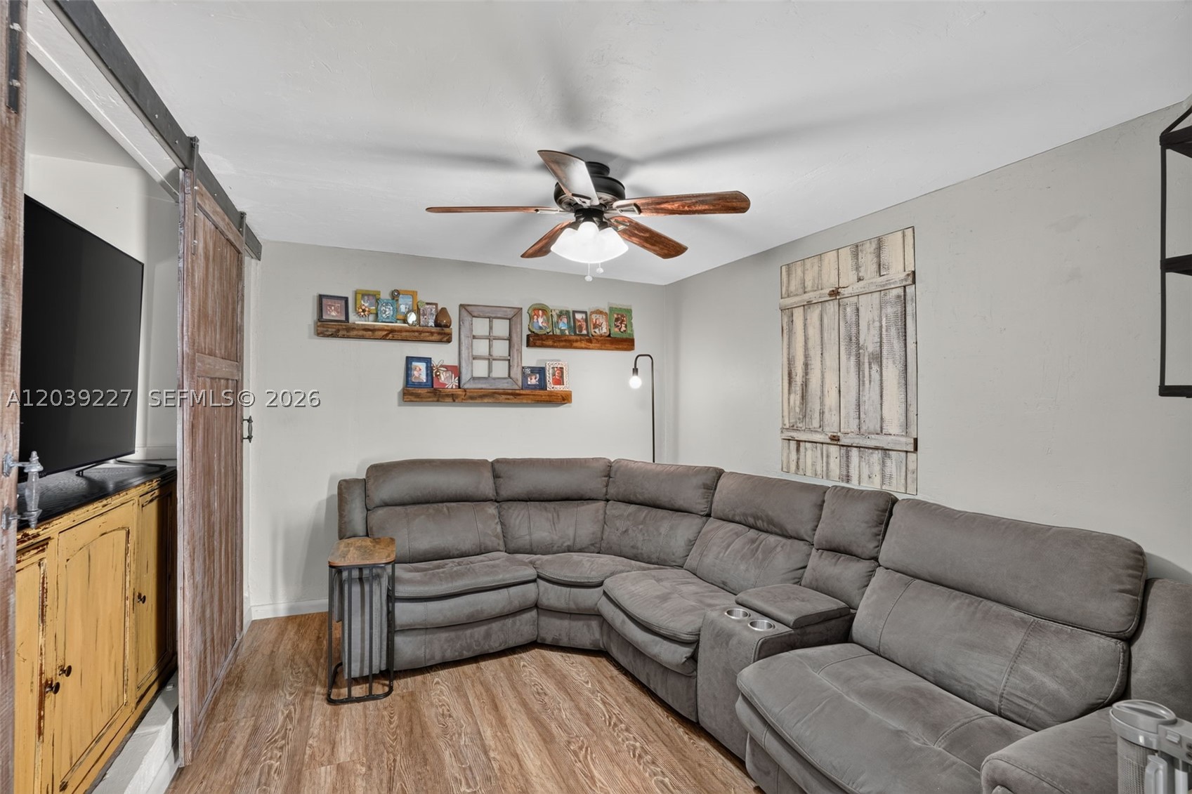 11300 SW 40th St, Miami FL 33165