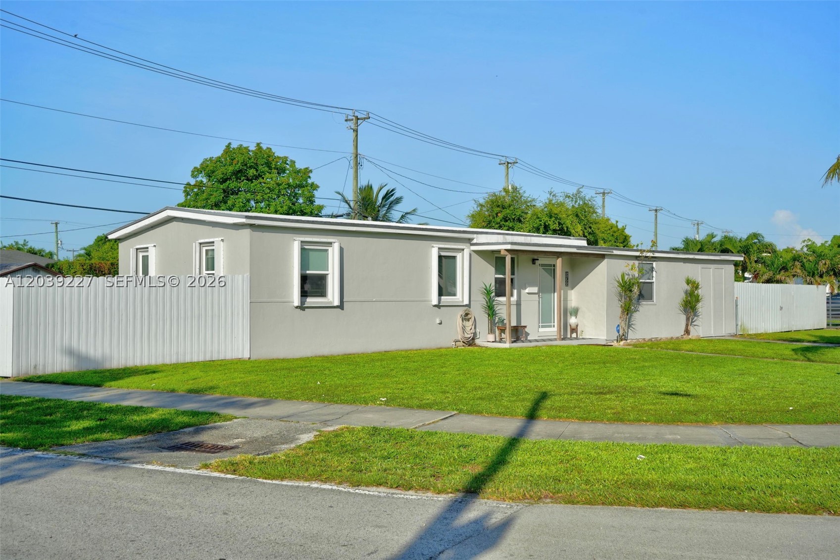 11300 SW 40th St, Miami FL 33165