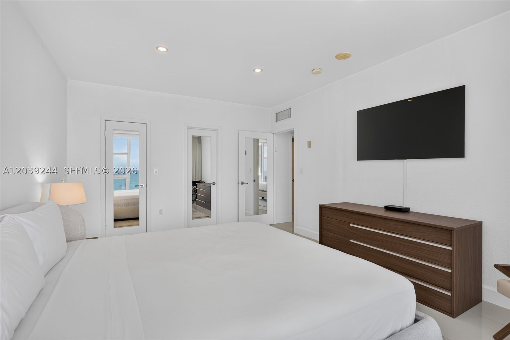 10275 Collins Ave #1521, Bal Harbour FL 33154