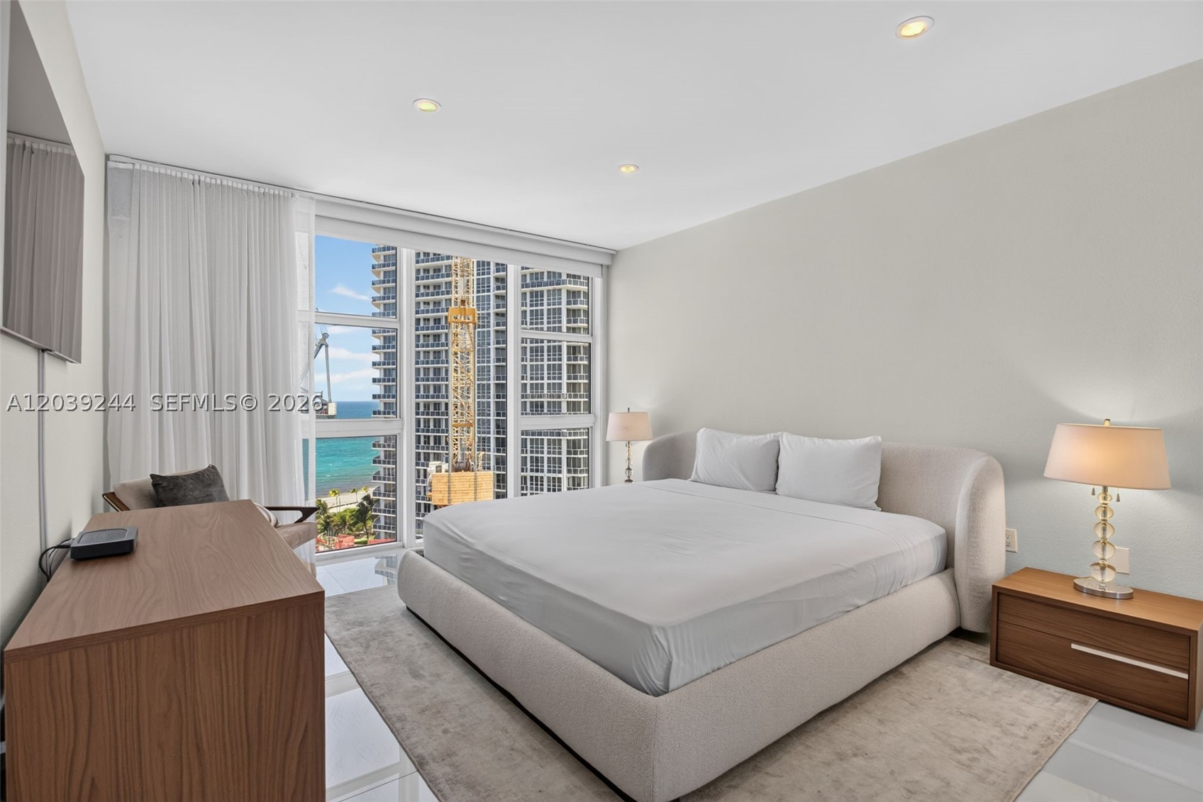 10275 Collins Ave #1521, Bal Harbour FL 33154
