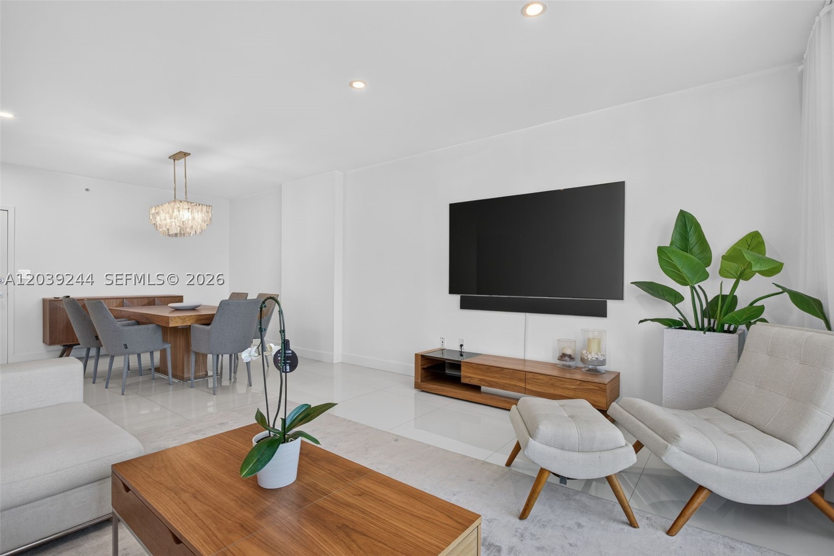 10275 Collins Ave #1521, Bal Harbour FL 33154