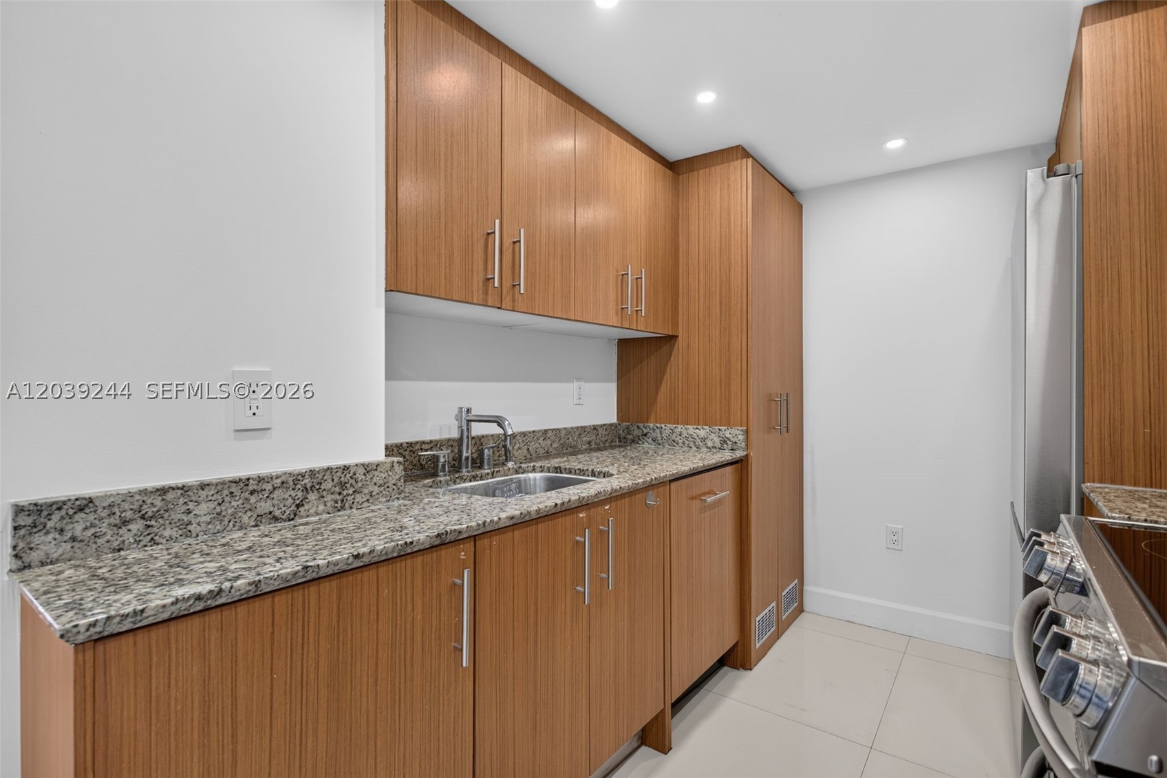 10275 Collins Ave #1521, Bal Harbour FL 33154