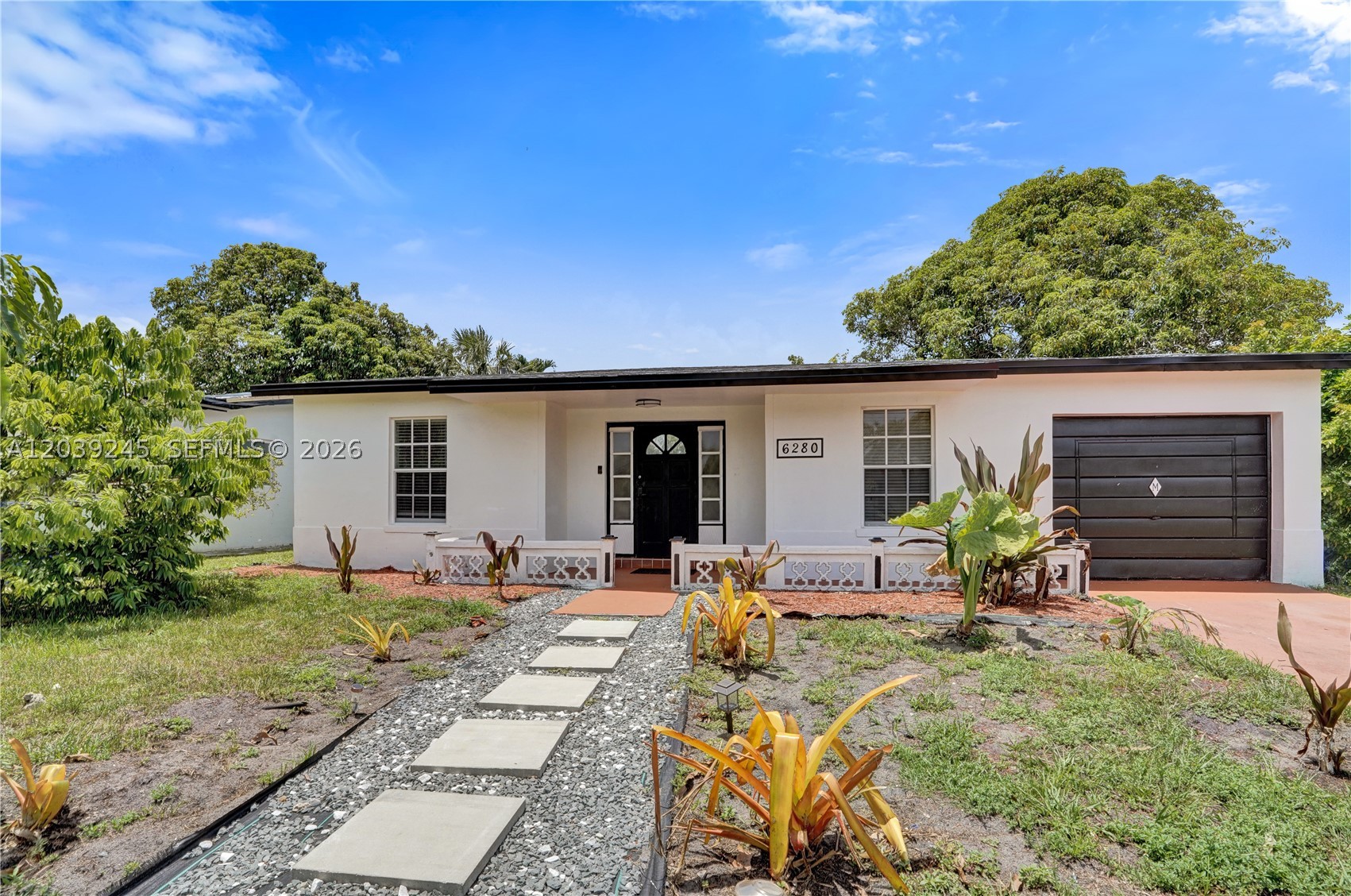 6280 SW 8th Pl, North Lauderdale FL 33068