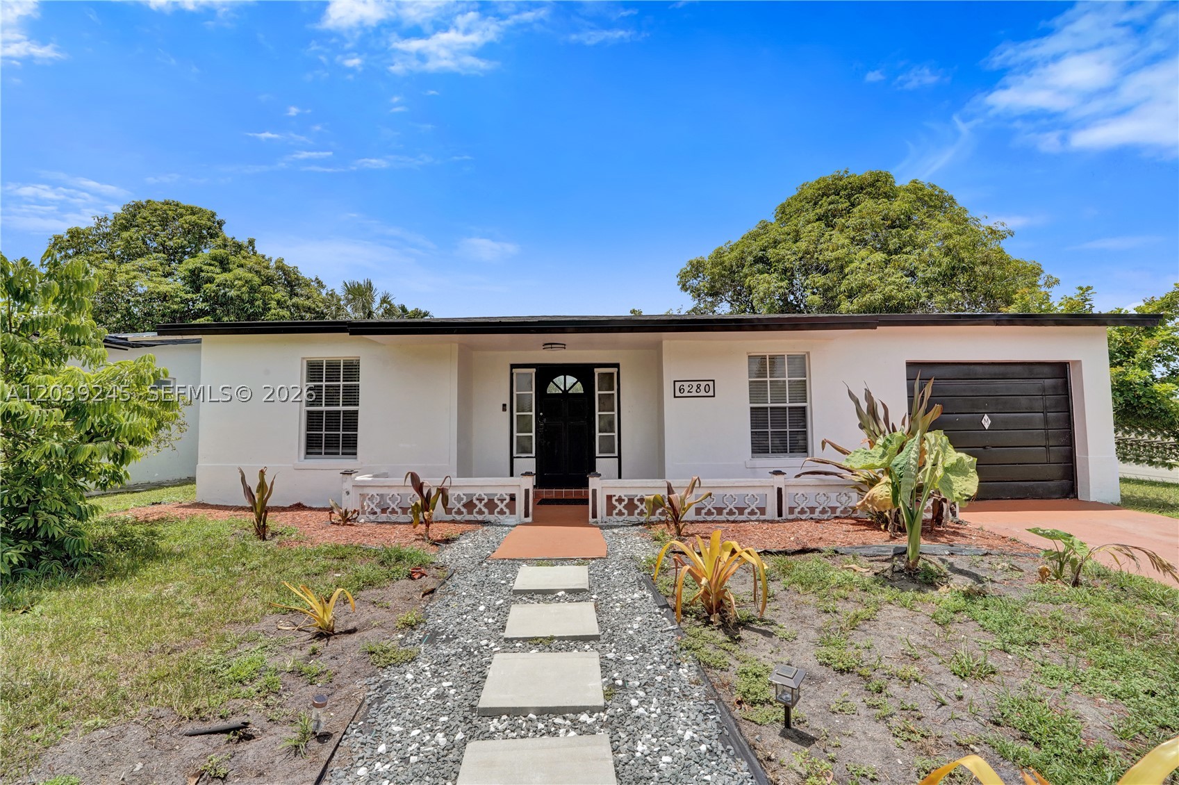 6280 SW 8th Pl, North Lauderdale FL 33068