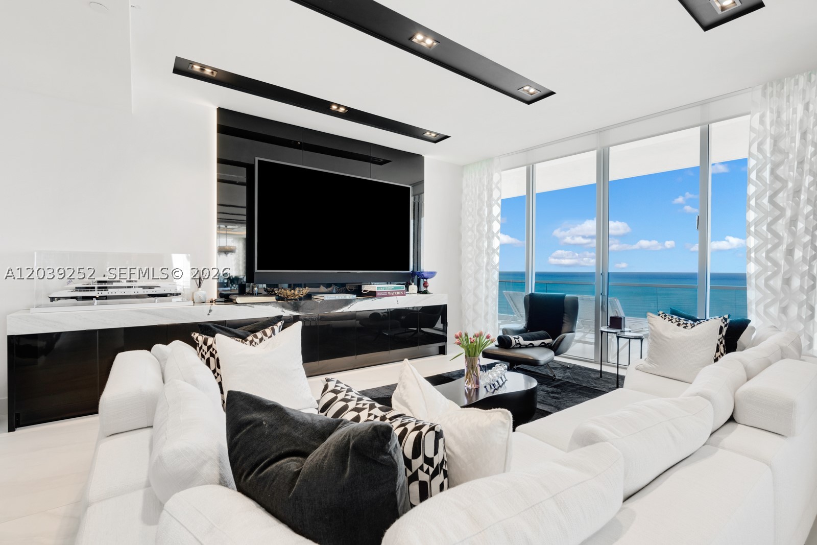 18501 Collins Ave #2304, Sunny Isles Beach FL 33160