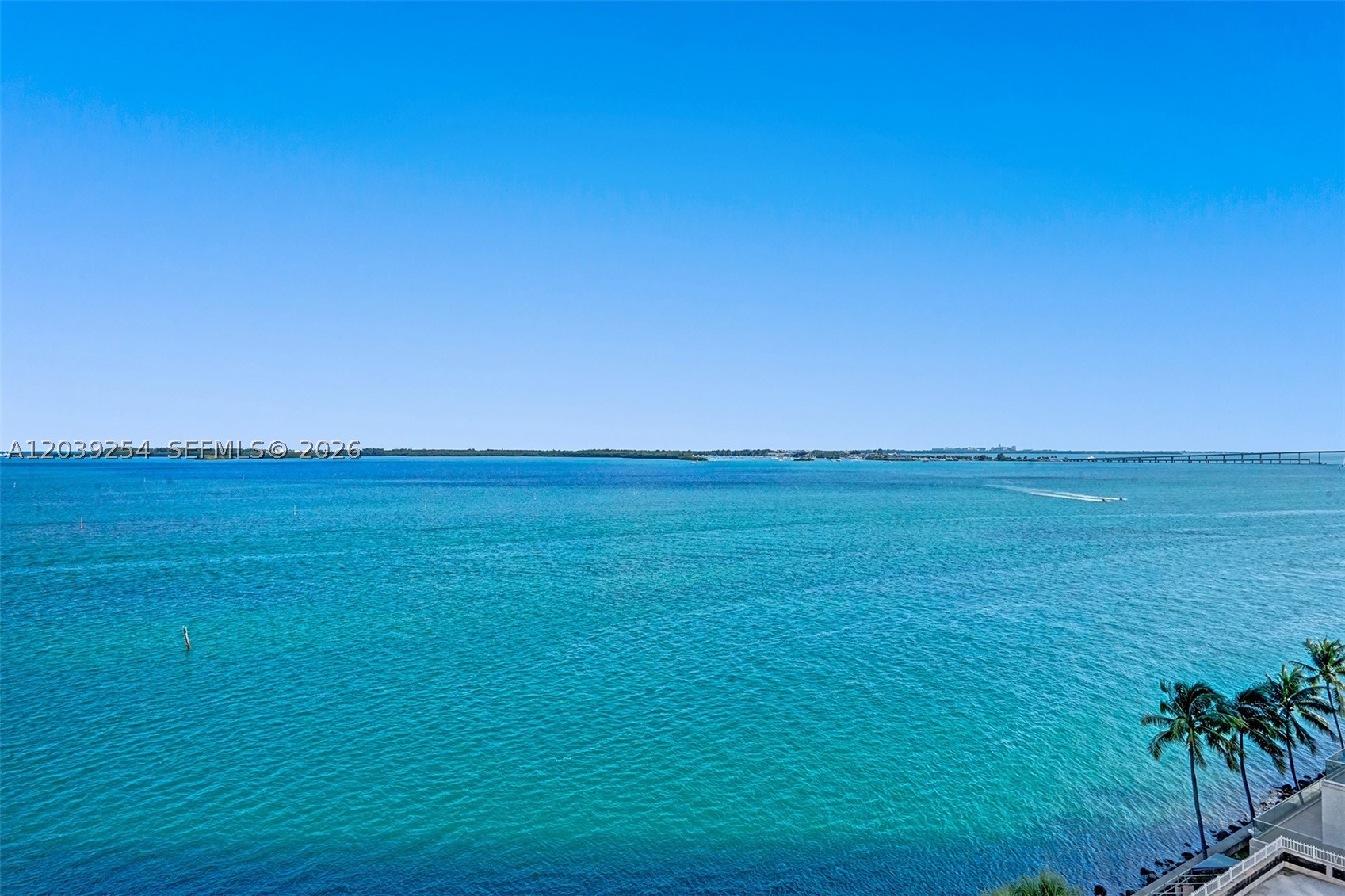 770 Claughton Island Dr #1014, Miami FL 33131