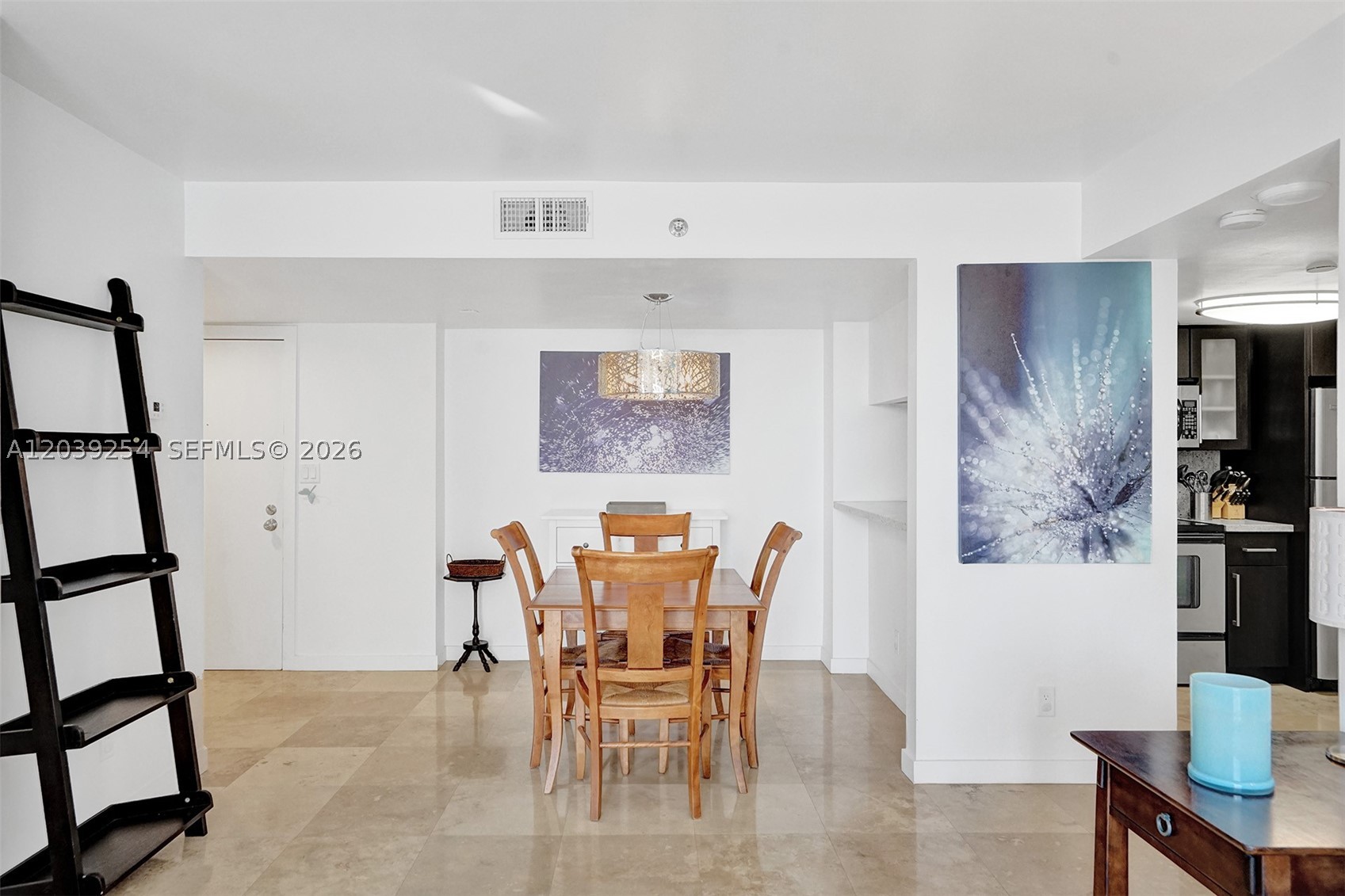 770 Claughton Island Dr #1014, Miami FL 33131