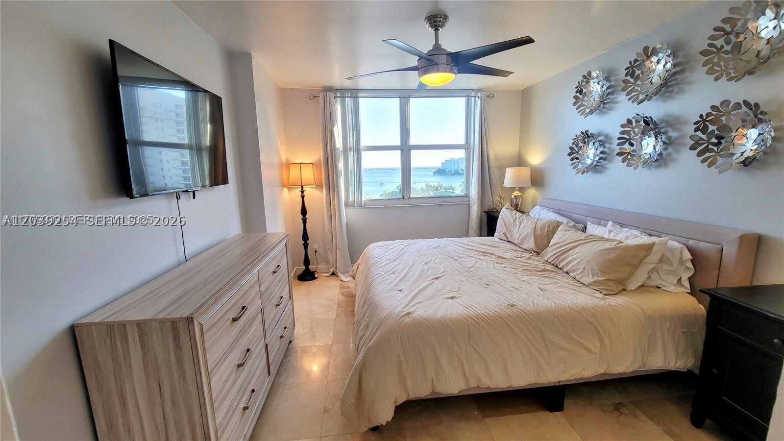 770 Claughton Island Dr #1014, Miami FL 33131