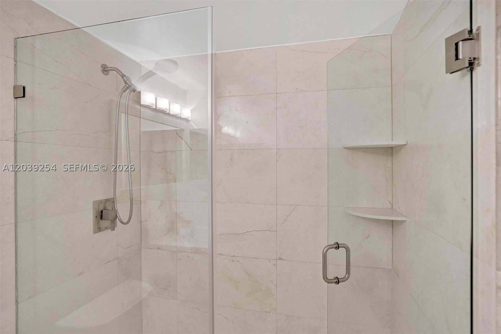 770 Claughton Island Dr #1014, Miami FL 33131