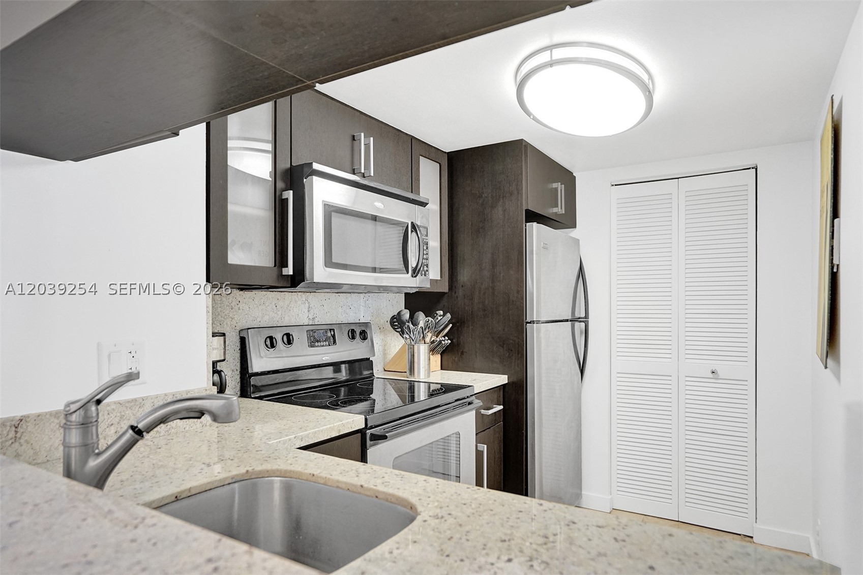 770 Claughton Island Dr #1014, Miami FL 33131